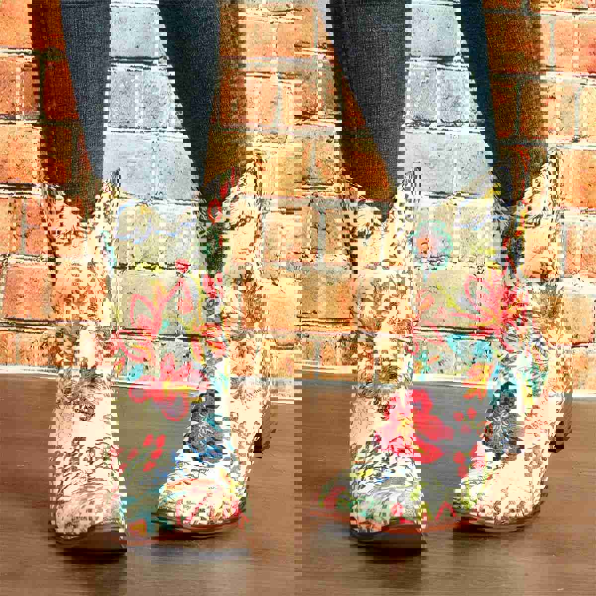 Women's Embroidered Floral Chunky Heel Slip-On Short Boots