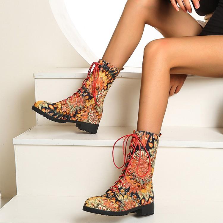 Stylish Women's Embroidered Lace-Up Chunky Heel Boots