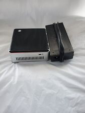 Intel NUC Kit NUC5i7RYH with Intel Core i7-5557U, 16GB RAM, 256GB SSD