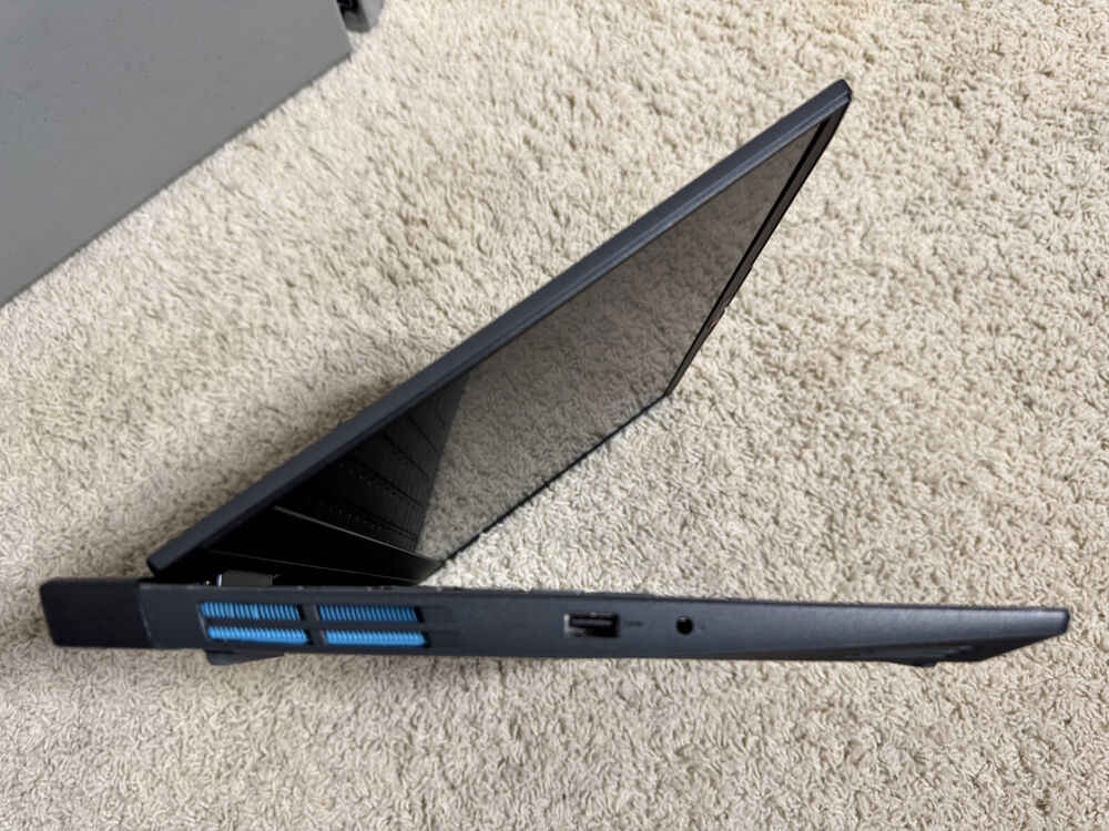 Lenovo IdeaPad Gaming 3 15IAH7 Laptop - i5-12450H, RTX 3050, 8GB RAM, 512GB SSD
