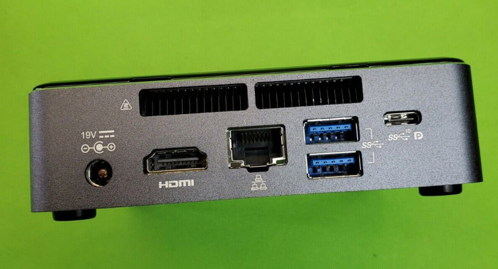 Intel NUC7i3BNK Mini PC with i3-7100U, 16GB RAM, 256GB SSD