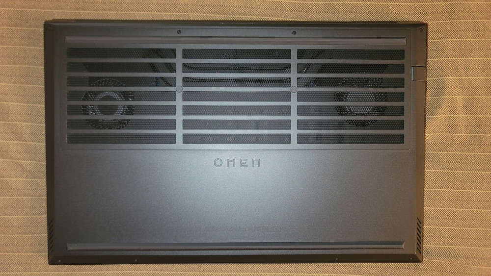 HP OMEN 15-en0013dx Gaming Laptop