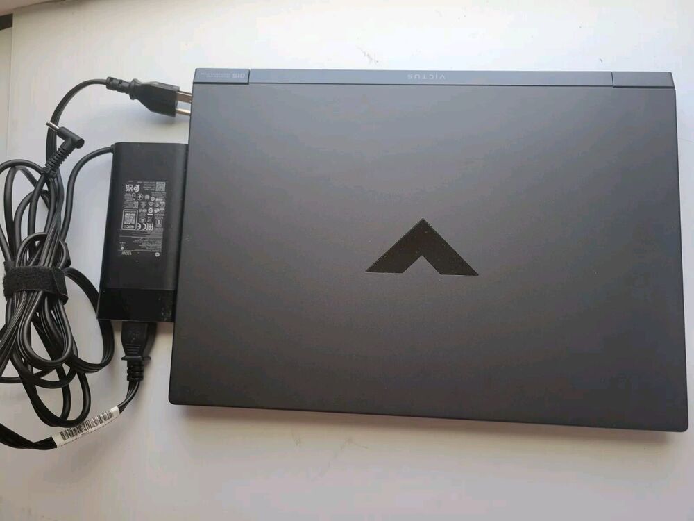 HP Victus Gaming Laptop - 15.6" FHD, Ryzen 5, RTX 2050