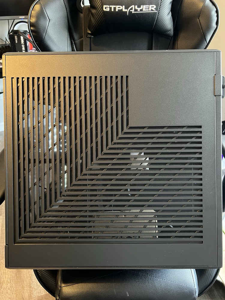HYTE Y60 Modern Aesthetic Dual Chamber Mid-Tower ATX Gaming Case