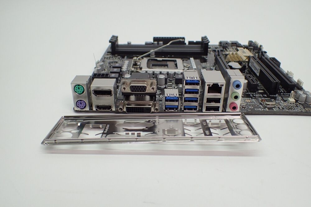 ASUS Q170M-C Intel Q170 DDR4 LGA1151 Micro ATX Motherboard