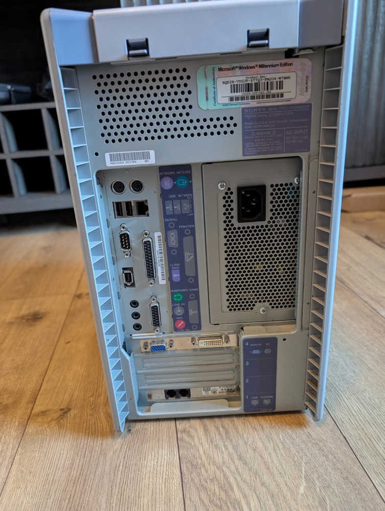 Sony VAIO PCV-RX462DS with Windows XP Home Edition and Intel Pentium 4 Processor