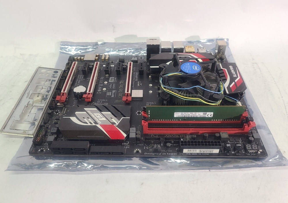 Gigabyte GA-Z170X-Gaming 5 ATX Motherboard Bundle with Intel Core i5-6500 Processor