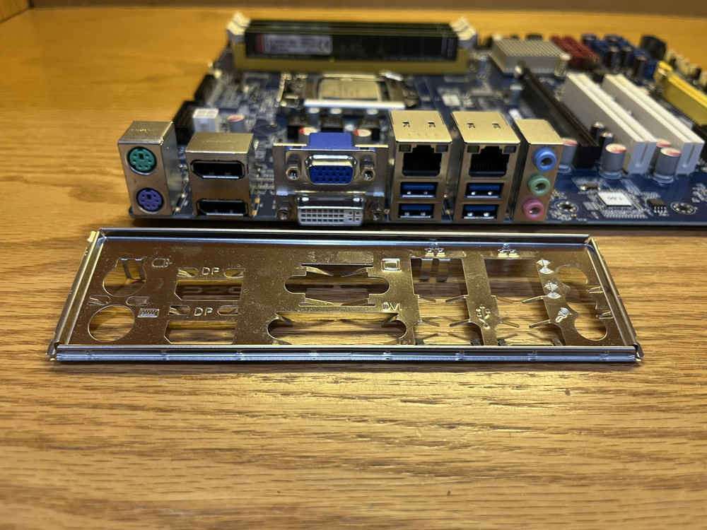 Gaming Powerhouse: BCM BC87Q ATX Motherboard with i7-4790, 16GB DDR3