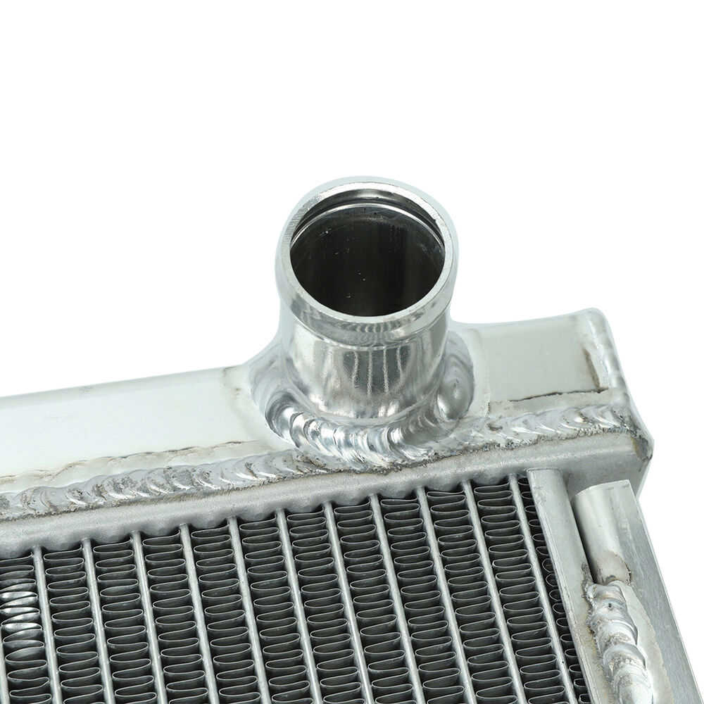 3-Row Aluminum Radiator for 84-95 Toyota Pickup and 92-95 4Runner SR5