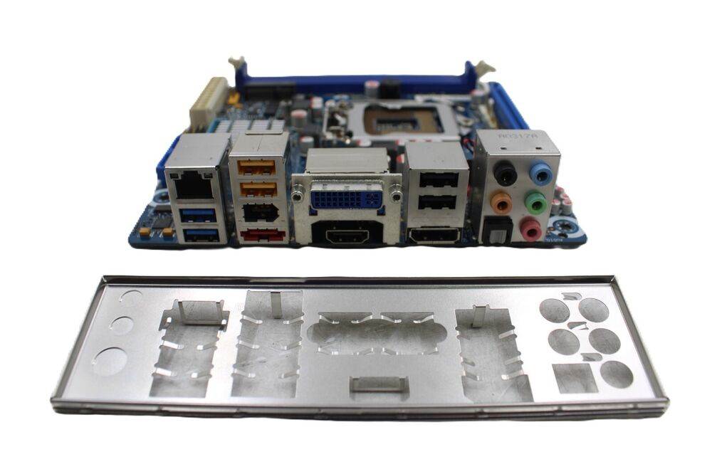 Intel DH77DF Desktop Motherboard with IO Shield - G40293-300