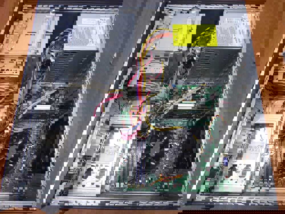 HP Pavilion P6754Y PC Tower - AMD Athlon II X4 640 3.0GHz, 8GB RAM, 1TB HDD, Windows 7 Home