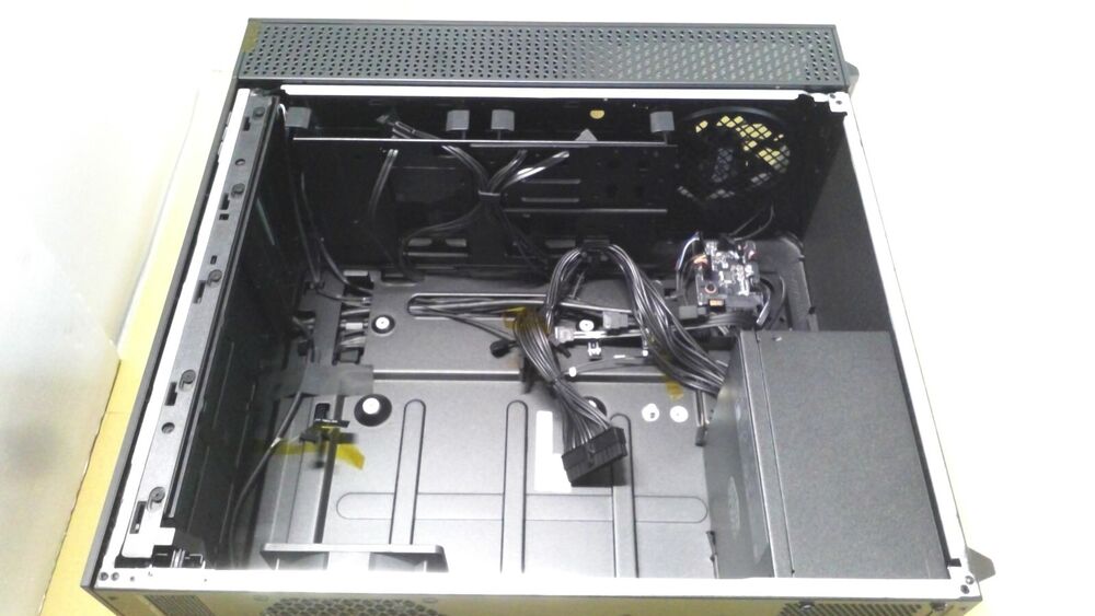 HP Omen 30L Gaming PC Case with 750W PSU, RGB Lighting