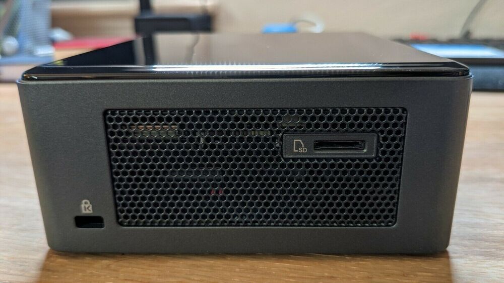Intel NUC8i5BEH Mini PC with i5-8259U, 8GB RAM, 240GB SSD, Windows 11 Pro