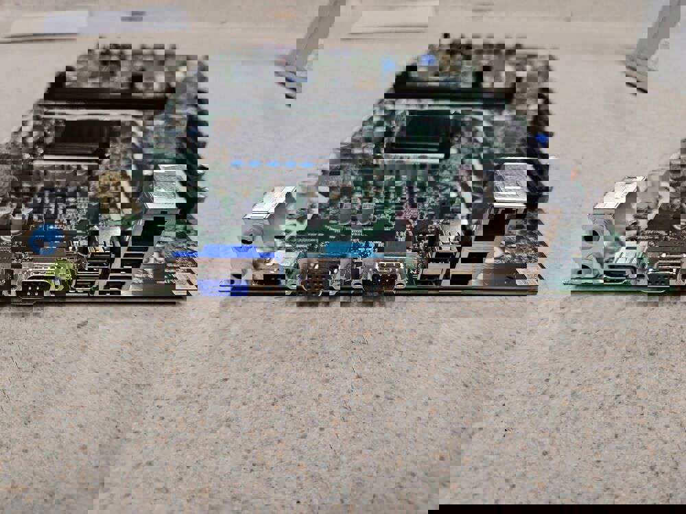 HP Desktop Motherboard - M99164-001, M99164-601, M99498, M16092-004