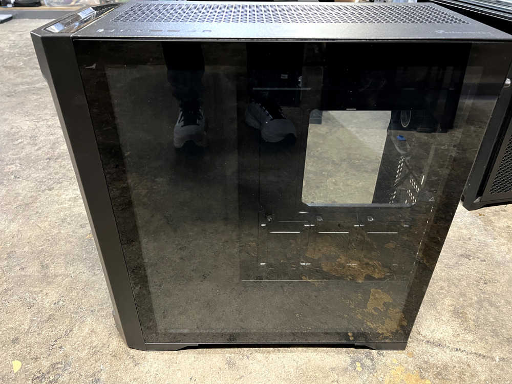 Antec Performance 1 FT Dual Tempered Glass E-ATX Full Tower Case with Temperature Display