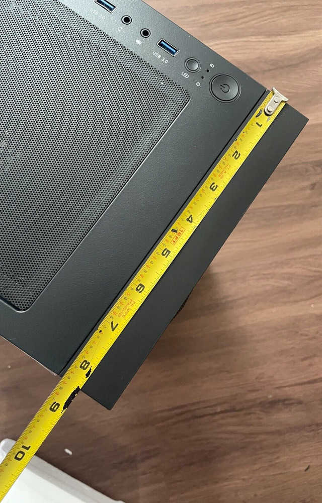 Black Mid Tower Gaming Computer Case with 4 Pre-Installed Fans