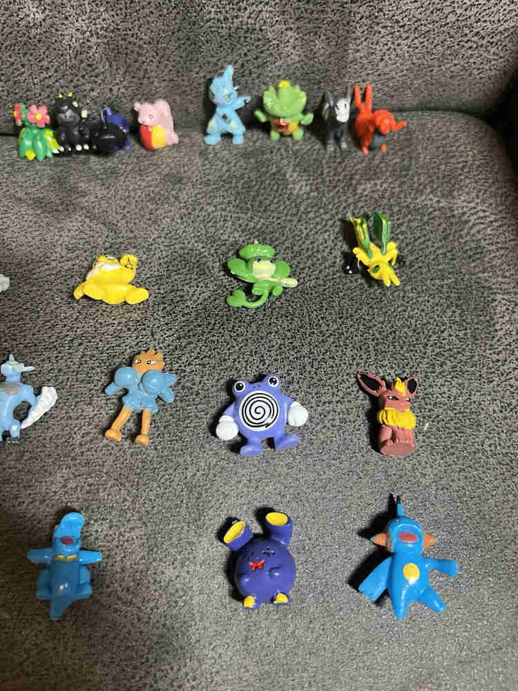 Pokemon Action Figure Collection: Popplio & Litten