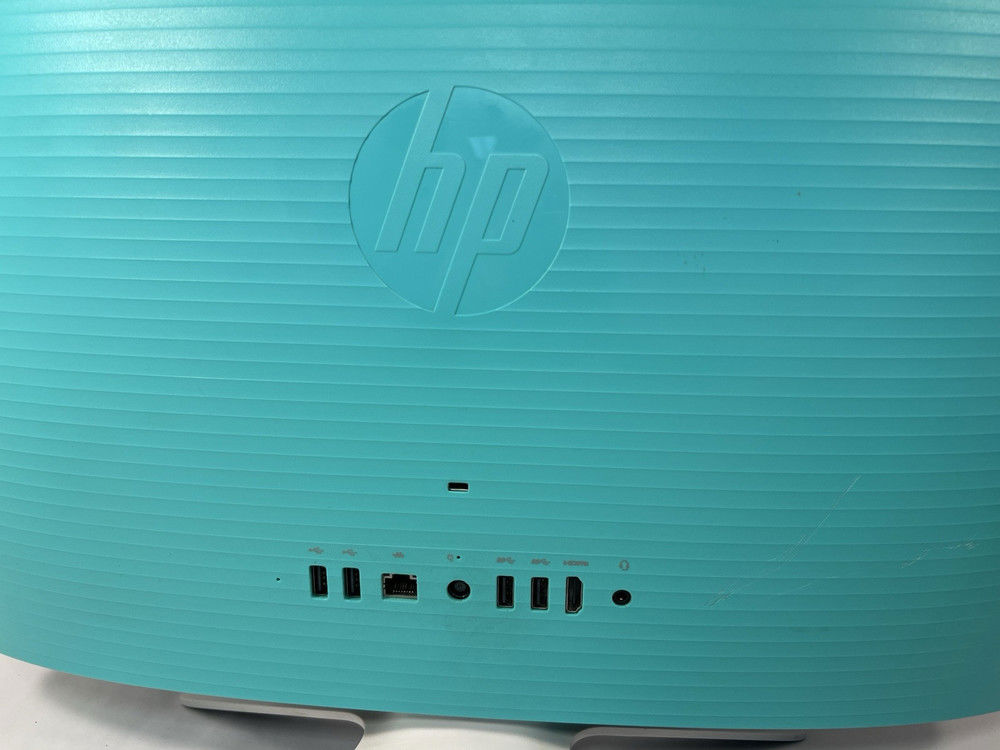 HP 20 All-In-One Computer - Model 20 C023W, Windows 10, White/Teal