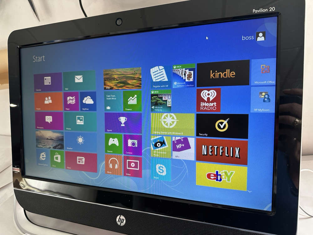 HP Pavilion All-In-One 23 q026 Desktop PC with 1TB HDD, 4GB RAM, DVD Drive, Keyboard & Mouse