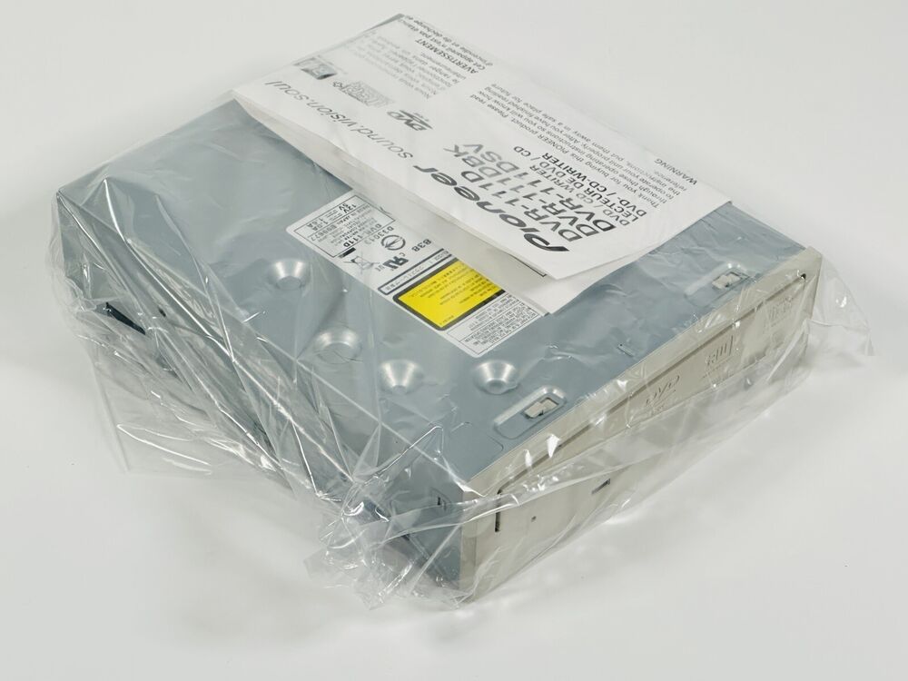 Pioneer DVR-111D IDE DVD+RW Rewriter - Beige