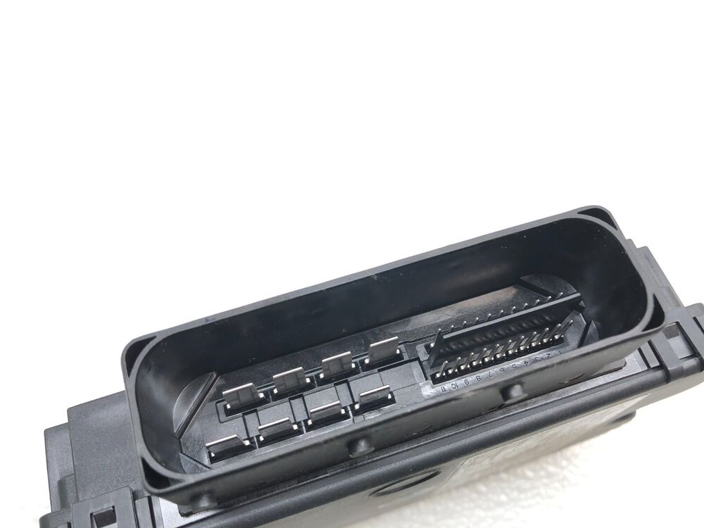 2010-2016 Porsche Panamera 4 Electric Parking Brake Control Module OEM
