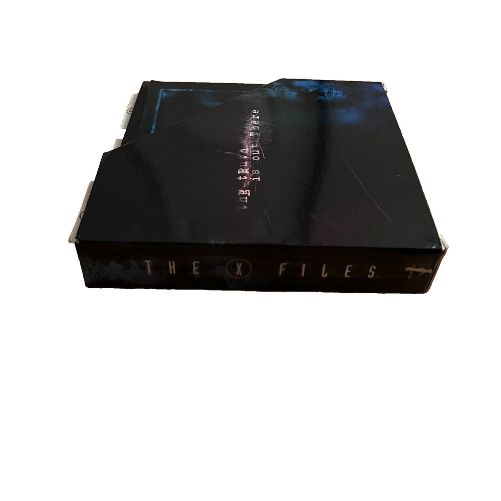 The X Files 7 Disc Complete Box Set - PC Game 1998 with Manual