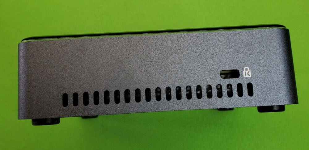 Intel NUC7i3BNK Mini PC with i3-7100U, 16GB RAM, 256GB SSD
