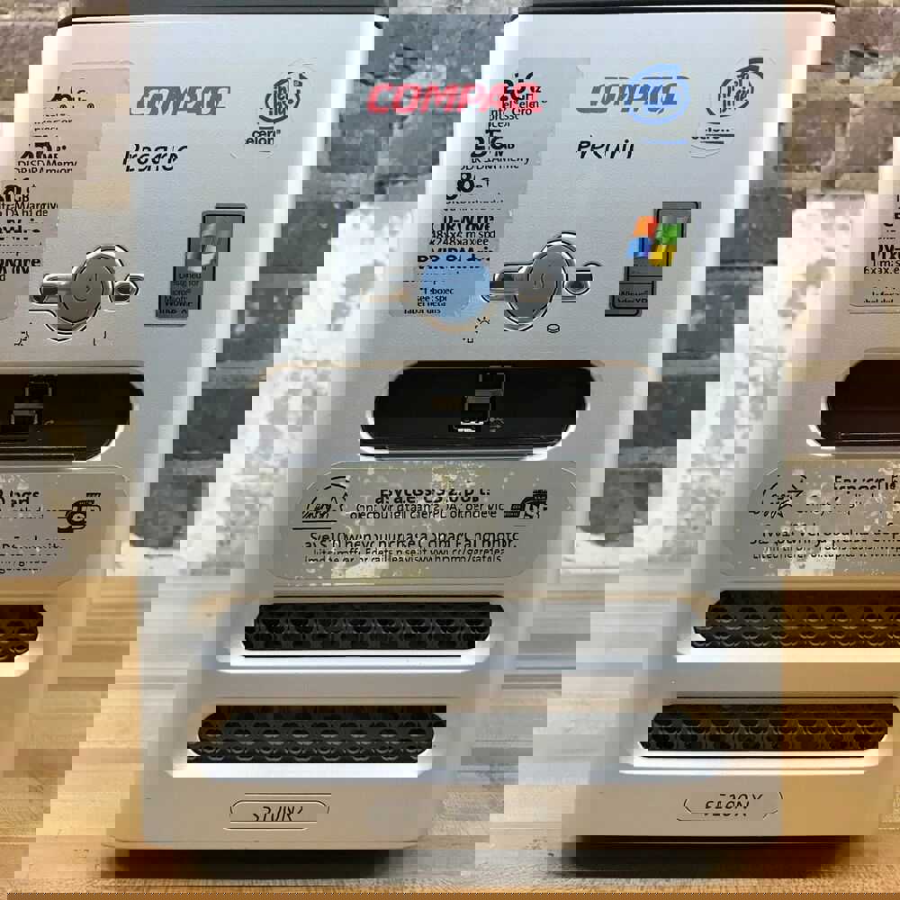 Compaq Presario S5100NX Retro Gaming PC with Celeron 2.60GHz, 256MB RAM
