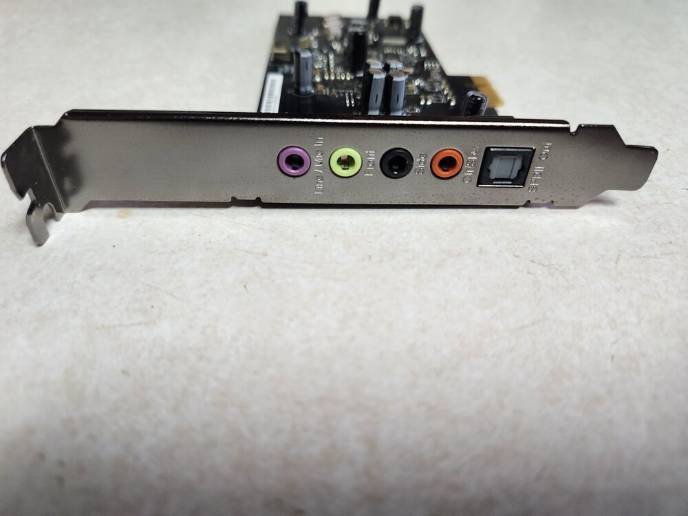 ASUS Xonar SE 5.1 Channel PCIe Gaming Sound Card - Enhanced Audio Experience