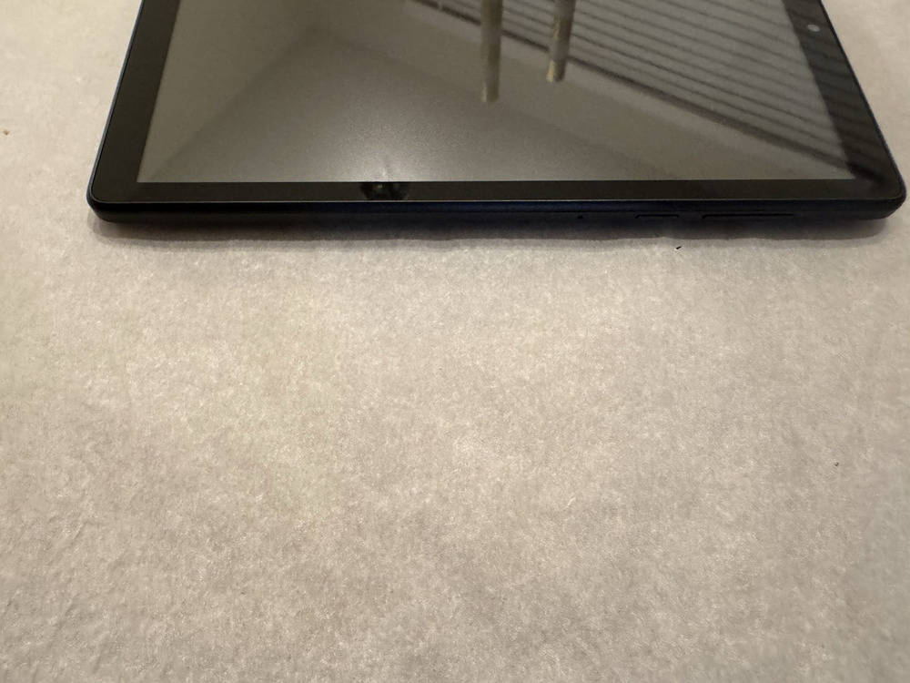 TCL TAB 8 SE 64GB Unlocked Tablet with Wi-Fi + 4G Connectivity