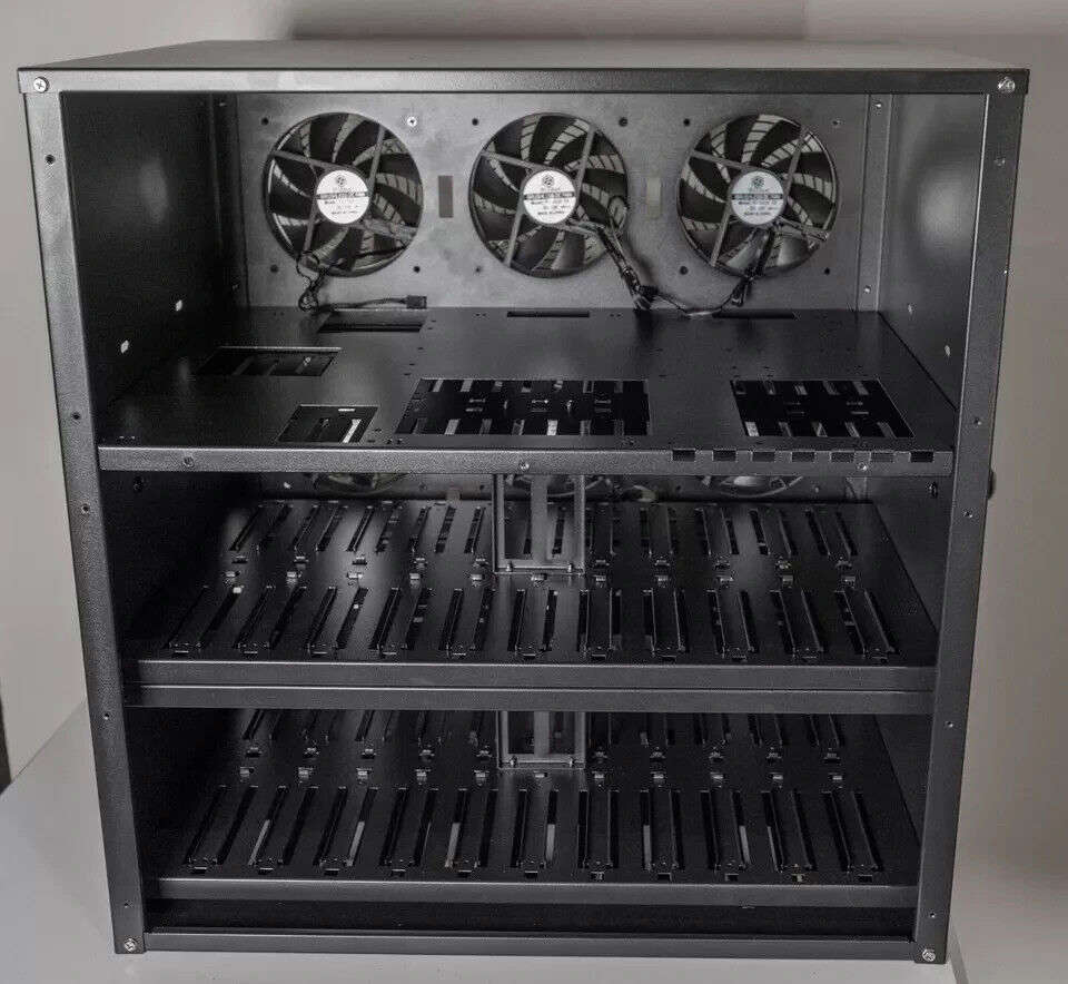 Chia Harvester JBOD Kit - 44-Bay 3.5" HDD Storage Solution