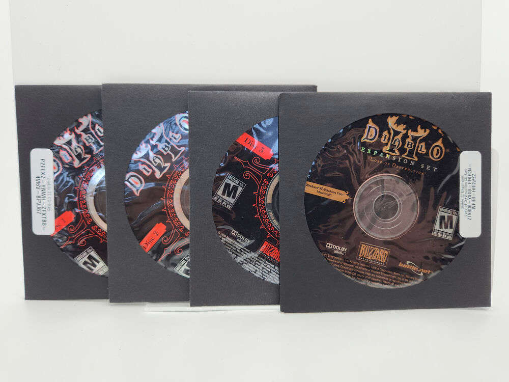 Diablo Battle Chest - PC Video Game Boxed Set with Keys