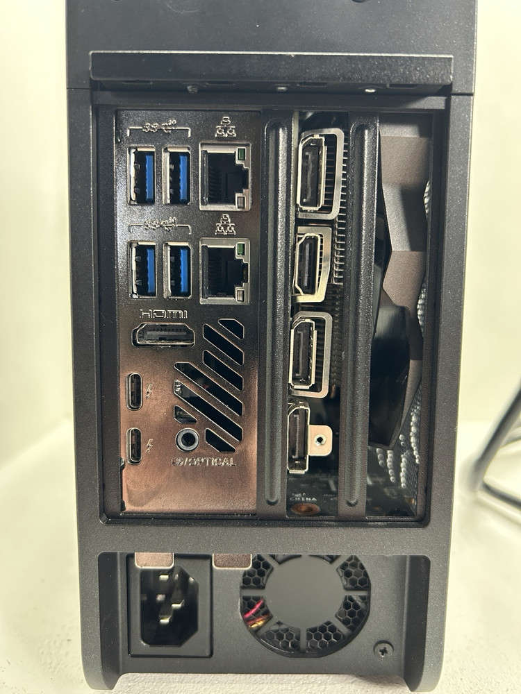 Intel NUC9QN i5-9300H Gaming Mini PC with RTX 2060