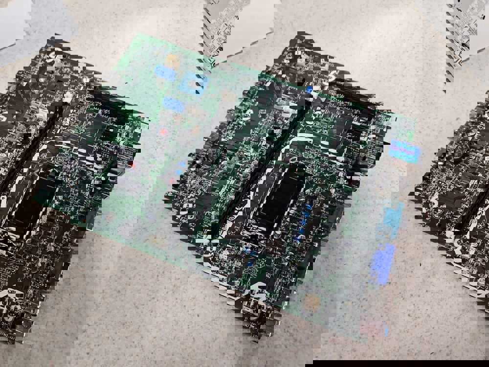 HP Desktop Motherboard - M99164-001, M99164-601, M99498, M16092-004