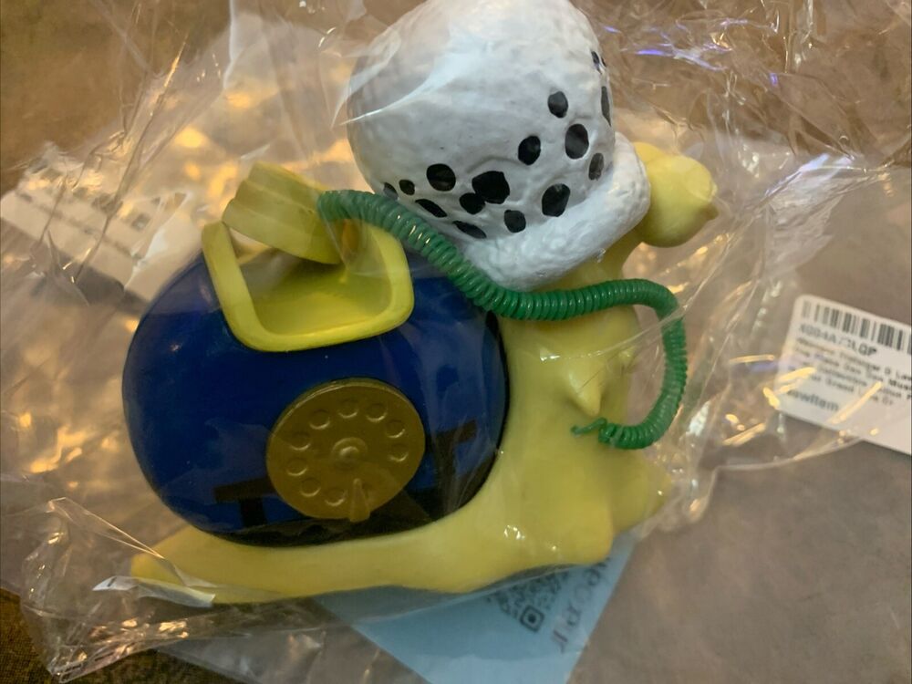 Wecoeur Anime Pirate One Piece Den Den Mushi Transponder Snail Action Figure