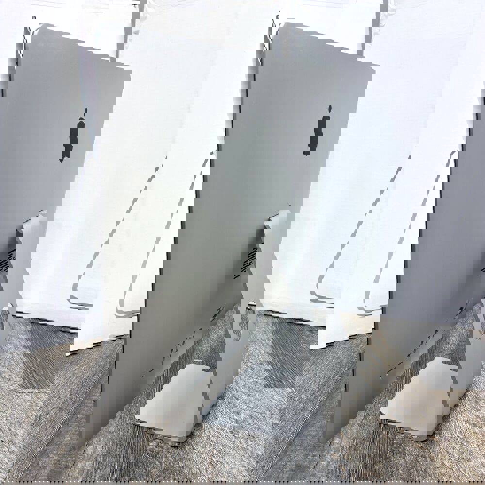 2017/2019 Apple iMac 21.5" All-in-One Desktop with 1TB HDD and 16GB RAM