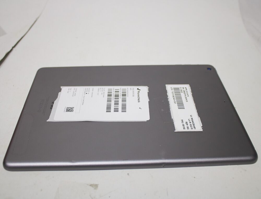 Apple iPad Air 16GB Wi-Fi 9.7" Tablet - Space Gray (Good Condition)