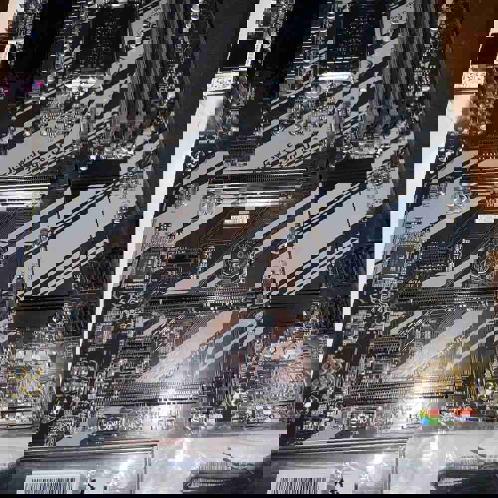 GIGABYTE Z390 UD ATX Motherboard for Intel 8th/9th Gen CPUs