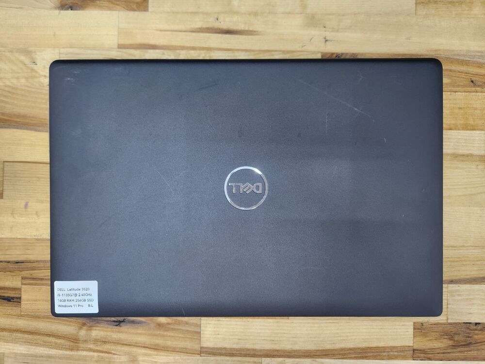 Dell Latitude 3520 15.6" Laptop with i5-1135G7, 16GB RAM, 256GB SSD