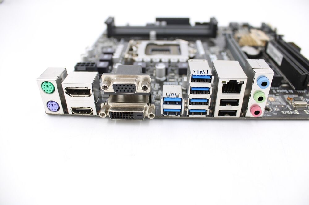 Asus Q170M-C Micro ATX Motherboard with HDMI, VGA, and DDR4 Support