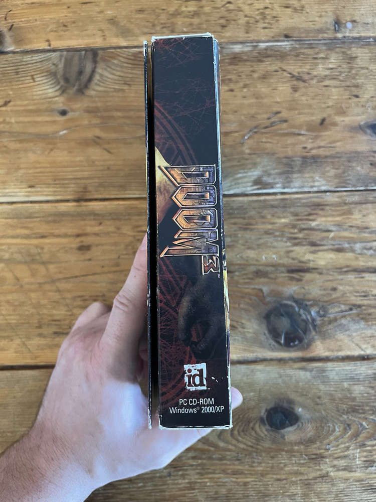 Doom 3 - Big Box PC Game Complete Three Disc Set - 2004 Edition