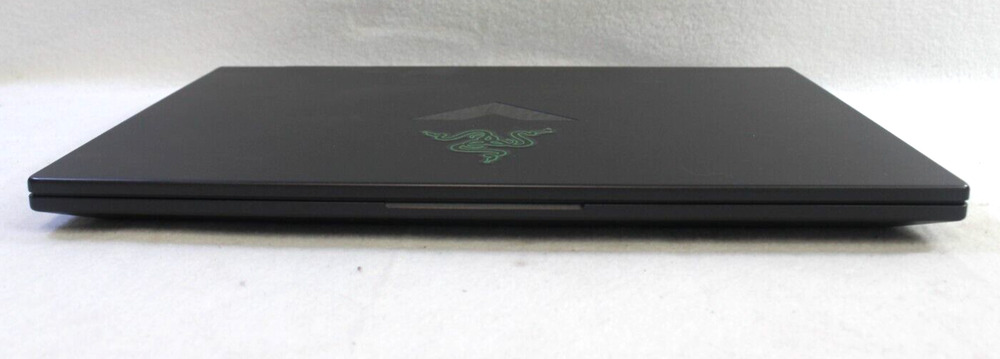 HP Victus B&O Gaming Laptop 15-fa0031dx with 12th Gen Intel i5