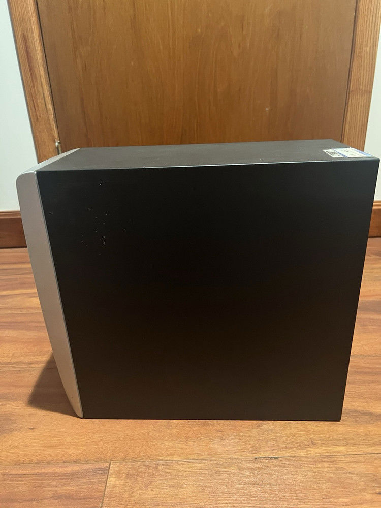 Compaq Presario 6000 6016US Laptop with Windows XP Home Edition