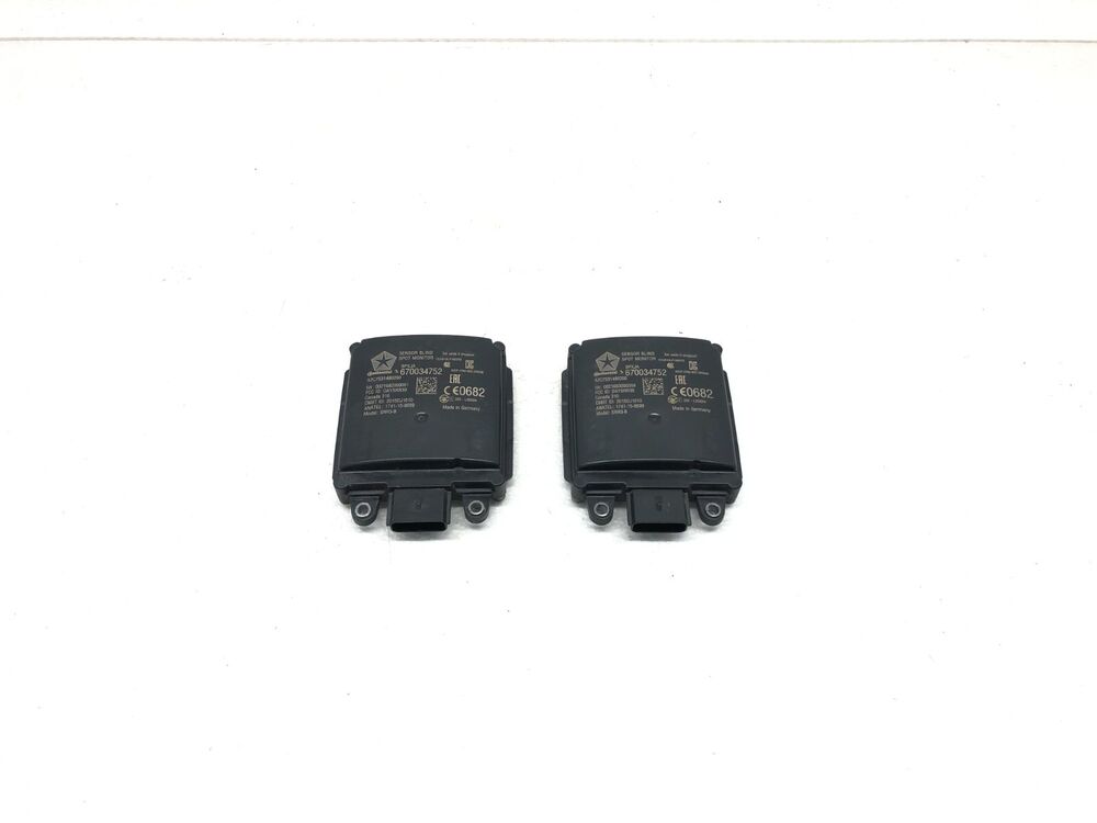 2017-2020 Maserati Levante Blind Spot Radar Sensor Set - OEM
