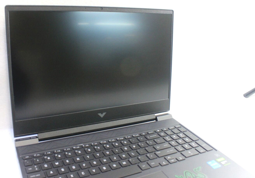 HP Victus B&O Gaming Laptop 15-fa0031dx with 12th Gen Intel i5