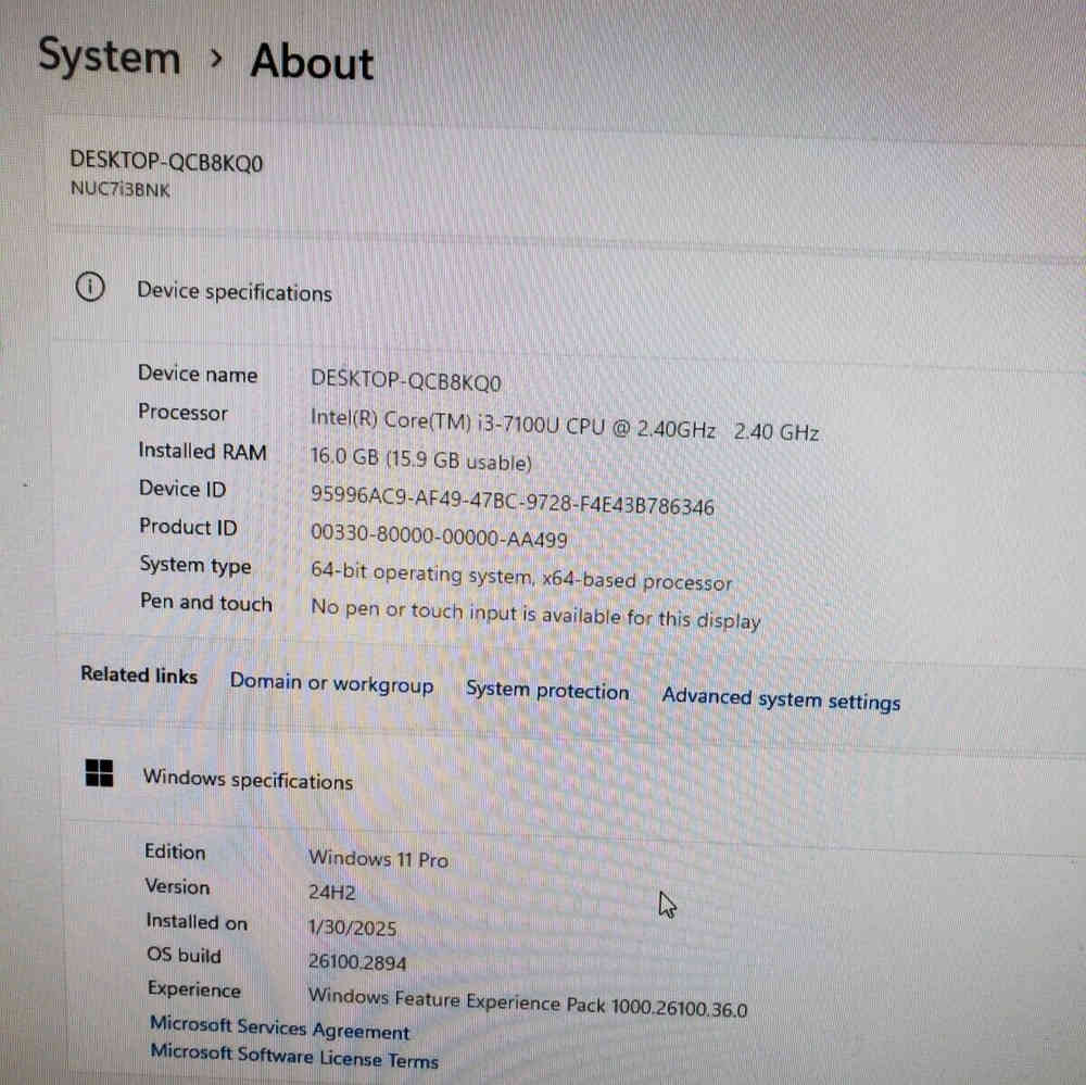 Intel NUC7i3BNK Mini PC with i3-7100U, 16GB RAM, 256GB SSD