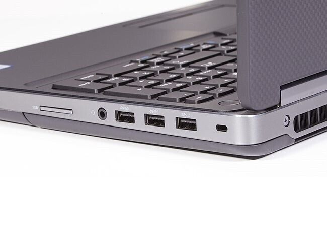 High-Performance Gaming Laptop: Intel Core i7, 32GB RAM, 512GB SSD, NVIDIA GPU