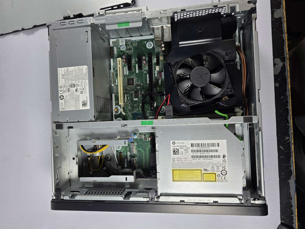 HP EliteDesk 800 G6 SFF Case with Motherboard and Battery