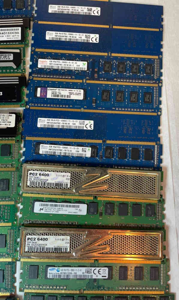 46-Piece Assorted DDR2/DDR3/DD4 RAM Memory Kit