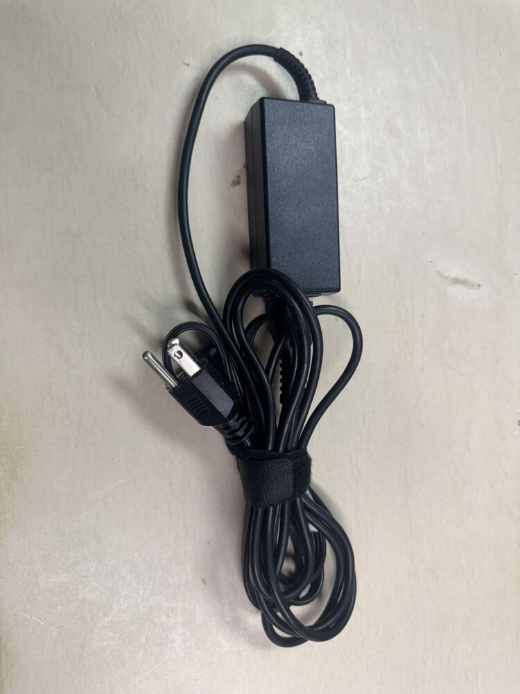HP 45W Smart Blue Tip Power Adapter for Laptops